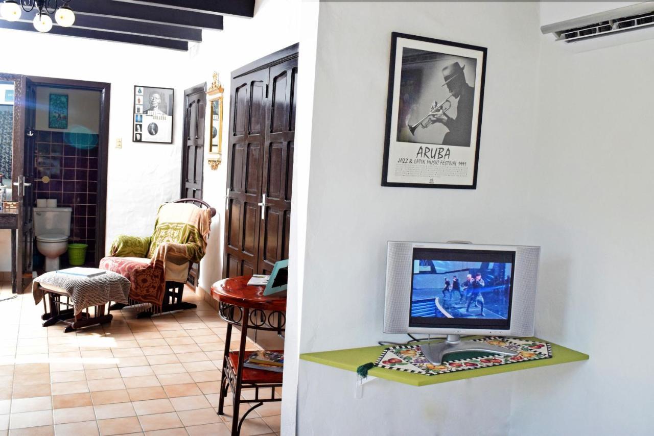 Villa Bougainvillea Aruba, The Tango Suite Palm Beach Eksteriør billede